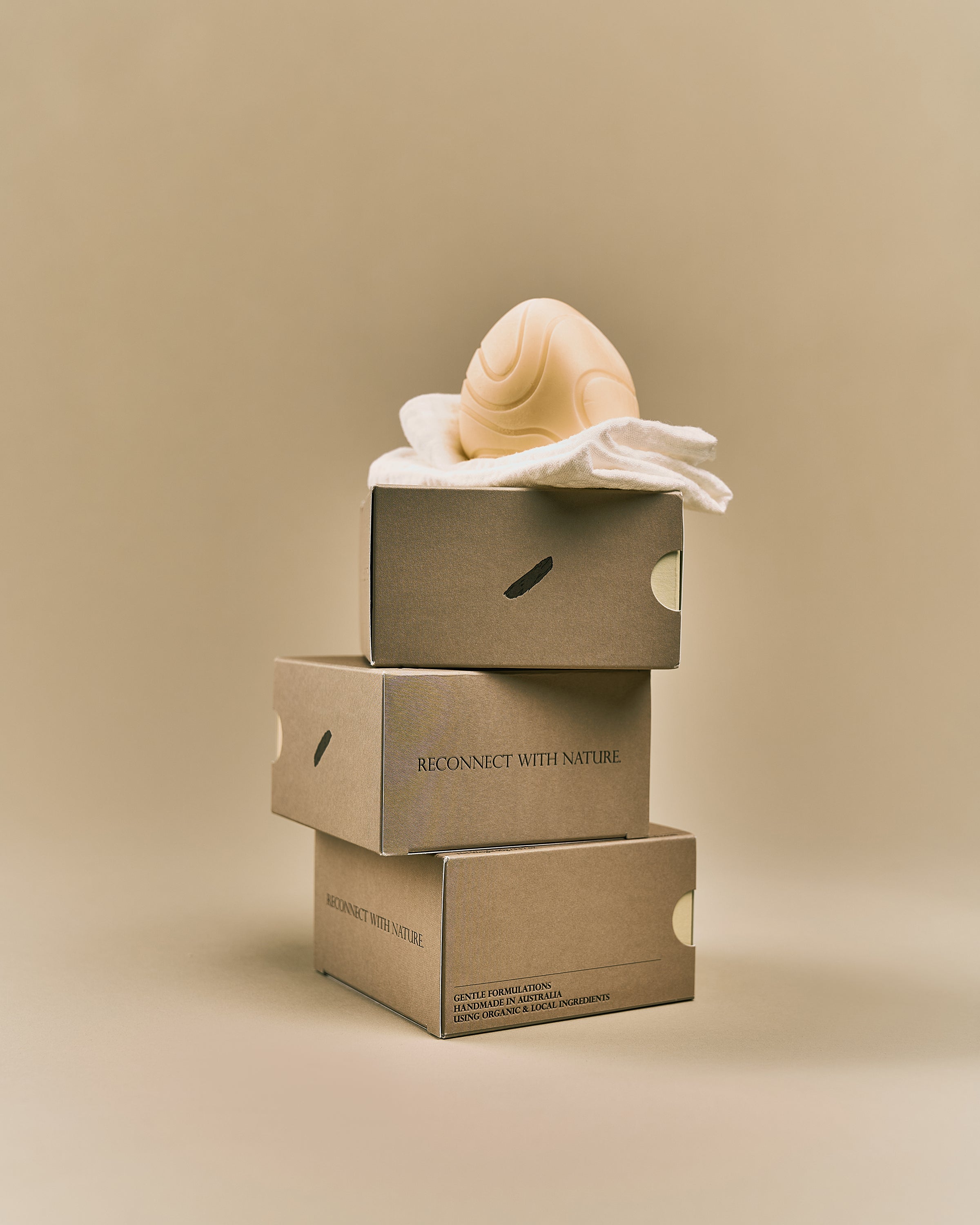 Sandalwood & Magnolia