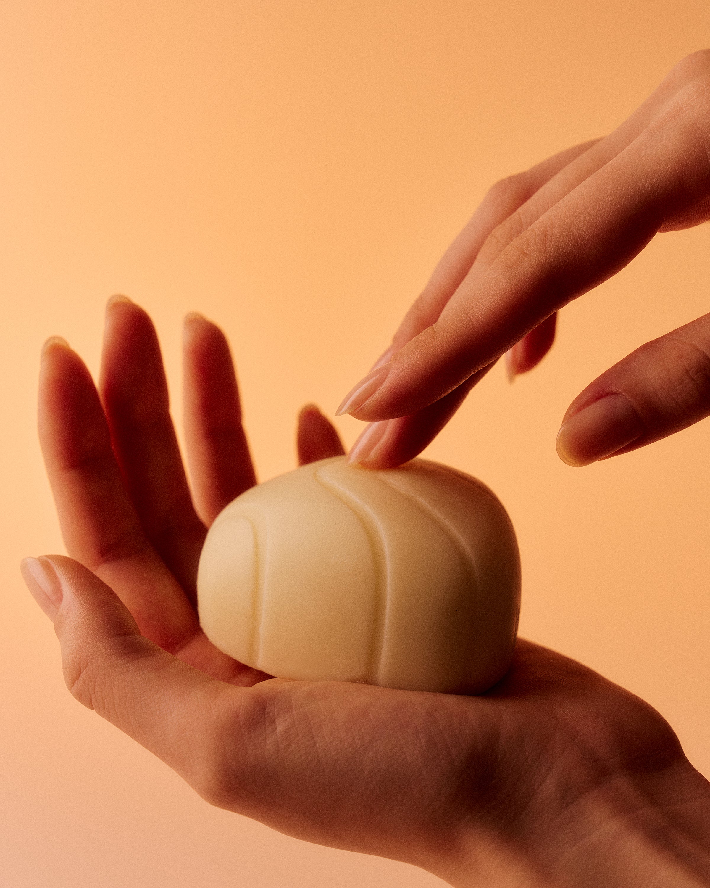 Sandalwood &amp; Magnolia